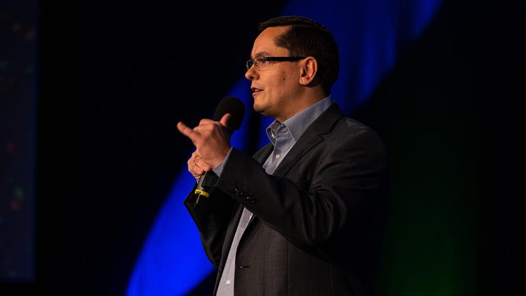 Vortrag Automatisierung Santino mit Geste